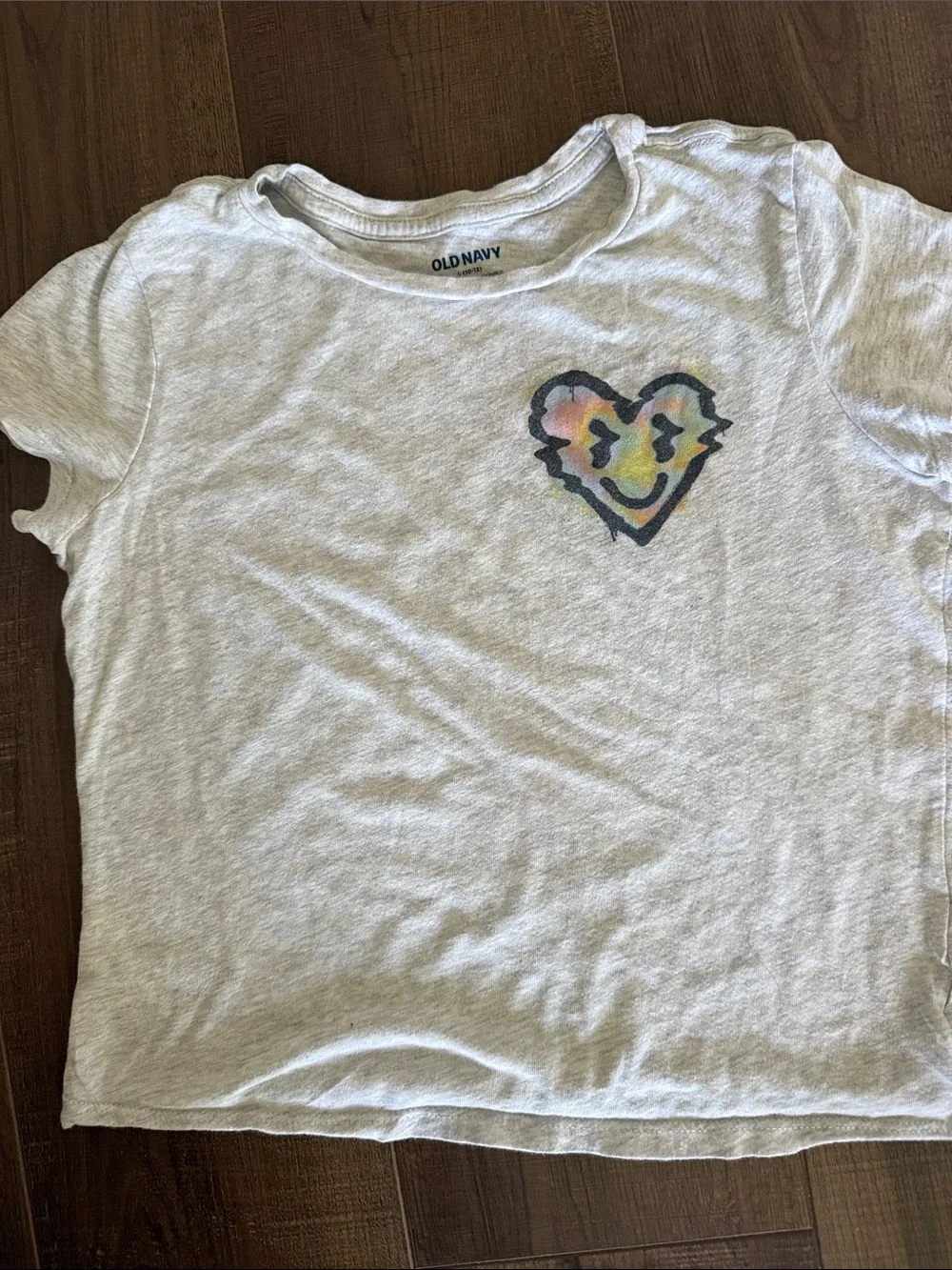 Old Navy White Short-Sleeve Tee with Smiley Heart Graphic